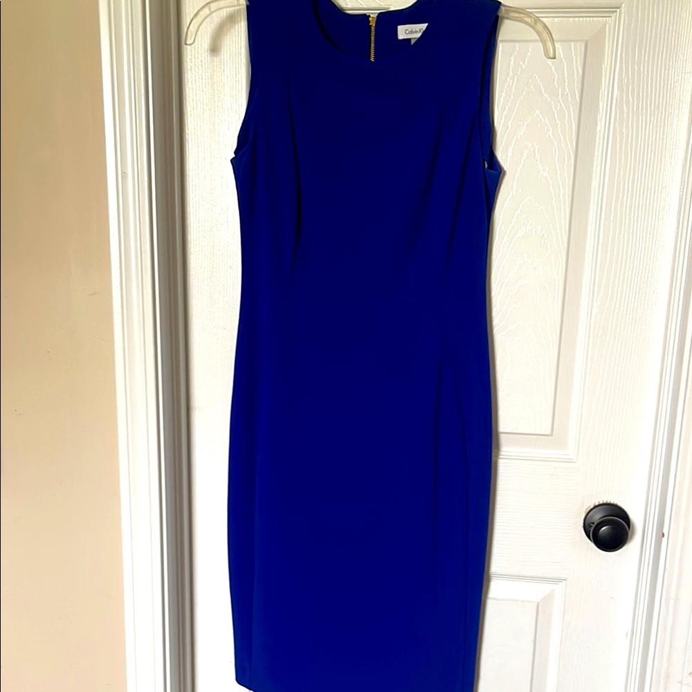Calvin Kline Elegant Blue Sleeveless Dress sheath